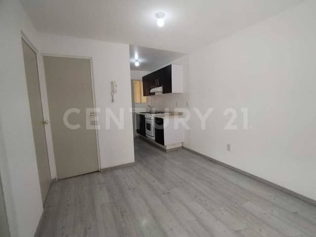 DEPARTAMENTO EN RENTA EN REAL VERONA