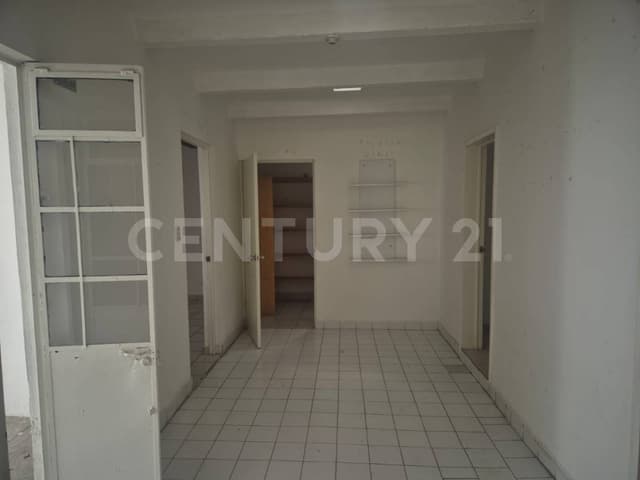 Casa de una planta en renta, Colonia Niños Heroes, Querétaro