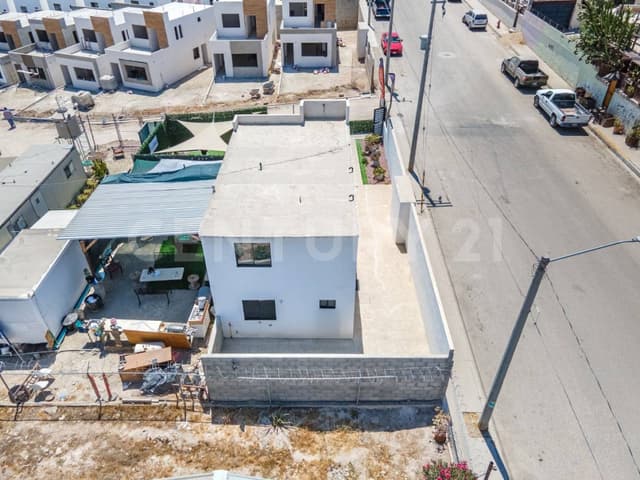 CASA EN VENTA EN EL FLORIDO, TIJUANA B.C.