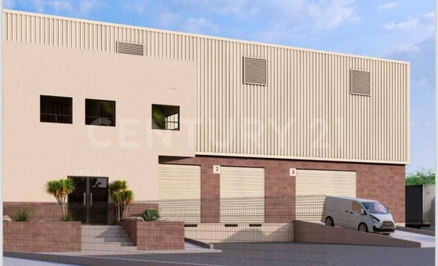 SE RENTA BODEGA EN RAMOS ARIZPE DE 1,533 M2