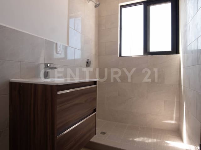 CASA EN VENTA EN REAL DEL MAR, TIJUANA, B.C.