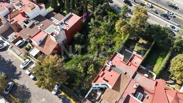 Terreno en Venta en Paseo de las Palmas, Huixquilucan.