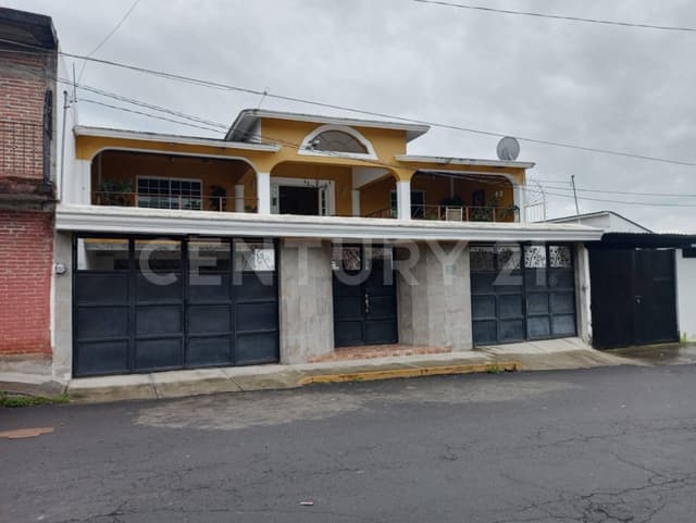 Casa en venta en el centro Cuauhtémoc, Colima