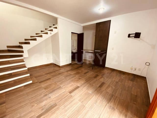 DEPARTAMENTO DE DOS NIVELES EN VENTA, COL. ALBERT, BENITO JUAREZ, CDMX