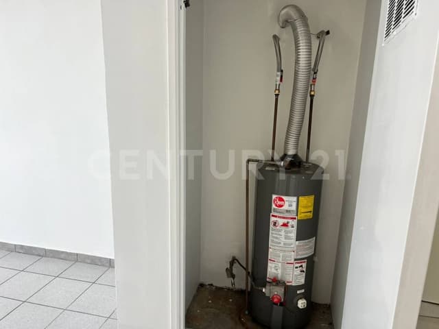 RAV-1545 DEPARTAMENTO EN VENTA 2 RECÁMARAS, COLONIA RUIZ CORTINEZ