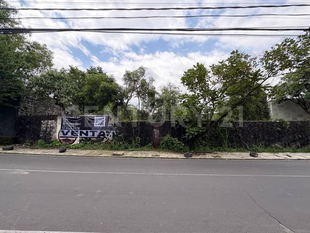 Exclusivo Terreno en Venta, Jardines del Pedregal sobre Av. Picacho
