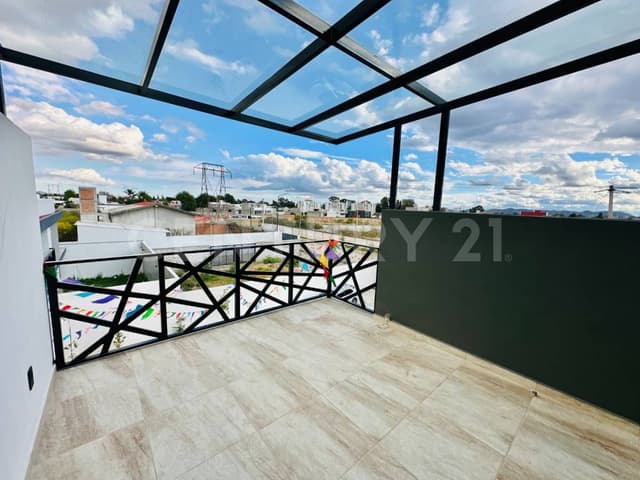 CASAS EN VENTA DE 3 NIVELES, 3 RECÁMARAS, JARDÍN, ROOF Y TERRAZA