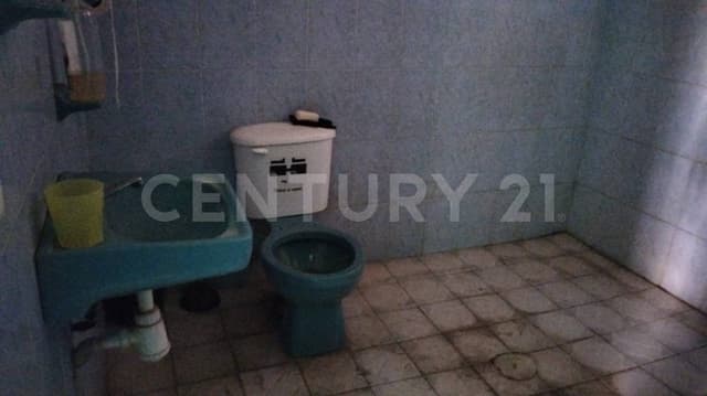 Venta de casa con tienda en Col. Indeco Tecoman, colima.