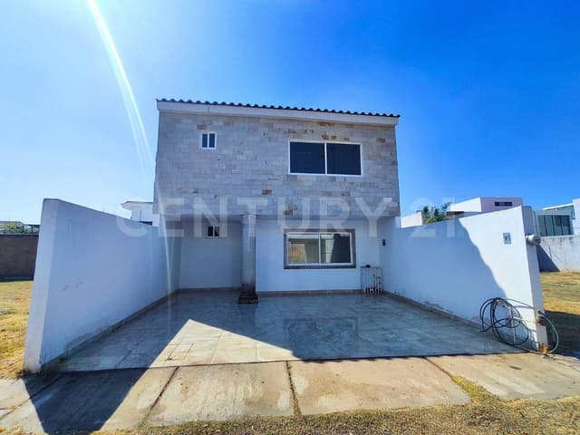 Casa en Venta o Renta en Mayorazgo Santa Lucia