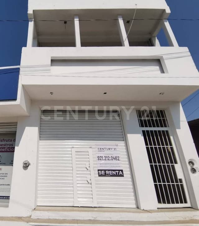 SE RENTA LOCAL EN PLANTA ALTA EN CALLE ROMA COL. NUEVO MINATITLÁN VERACRUZ.