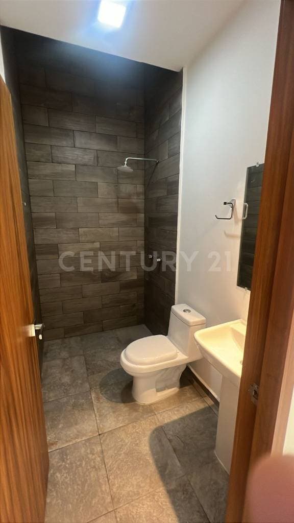 CASA NUEVA EN VENTA EN FRACC. TERRANOVA, MIGUEL HIDALGO, VILLAHERMOSA TABASCO