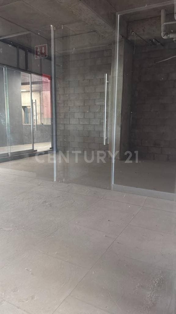 Oportunidad de Renta: Local en Vado Prime