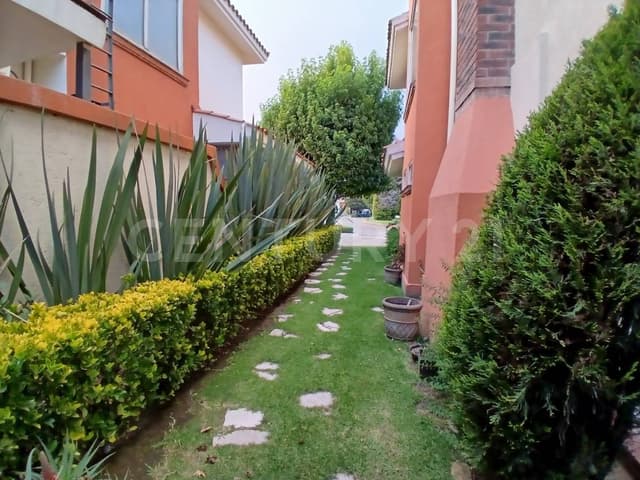 VENTA DE CASA EN RINCON VIEJO, METEPEC, MÉXICO