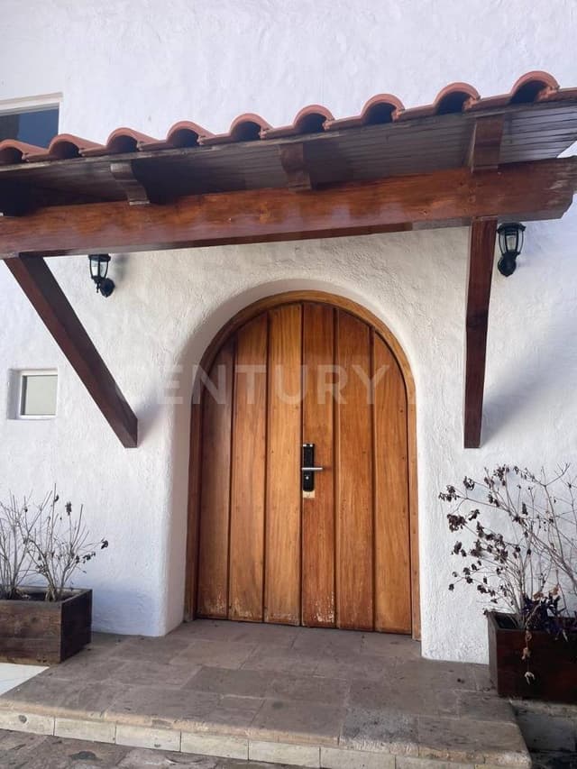 Casa en venta, Col. Ciudad Bugambilias, Zapopan, Jal.