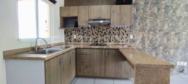 CASA EN RENTA EN ALVIENTO RESIDENCIAL – ZAPOPAN