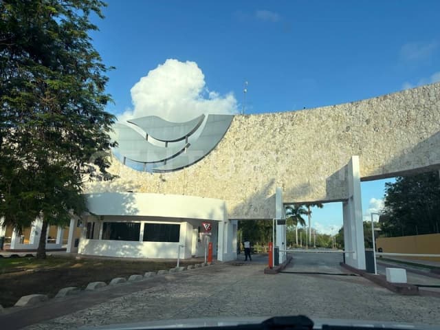 TERRENO EN VENTA EN LAGOS DEL SOL