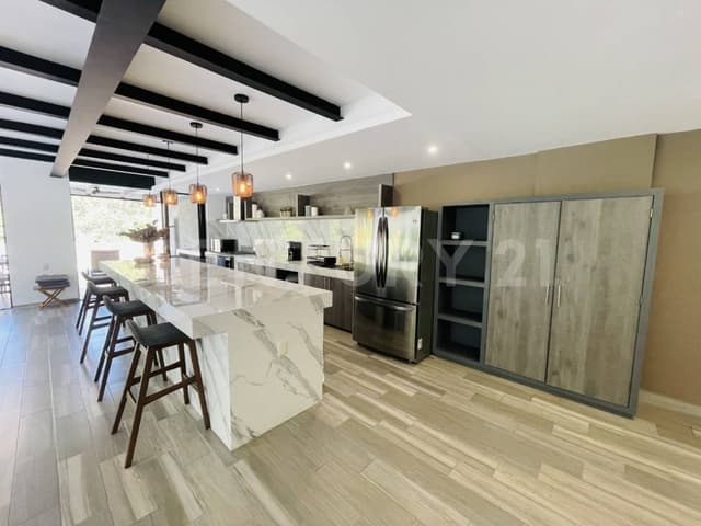 CASA EN VENTA EN AVÁNDARO, CONDOMINIO