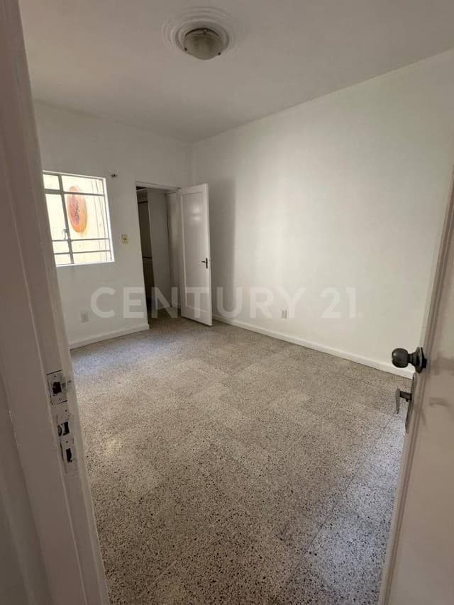 Departamento Interior en Renta. Cómodo y Funcional