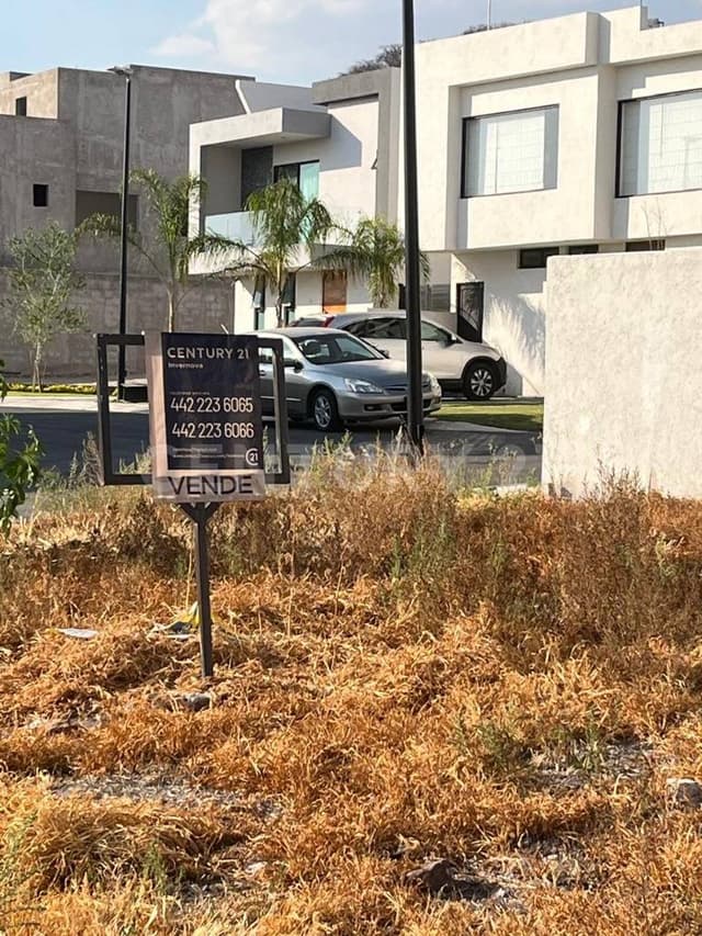 TERRENO EN VENTA, REAL DEL BOSQUE, CORREGIDORA, QRO, Excelente Ubicacion