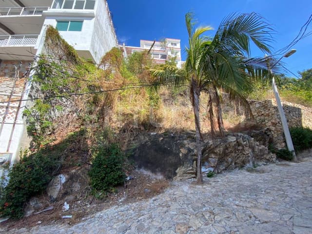 TERRENO EN VENTA EN LA QUEBRADA, ACAPULCO, GRO.