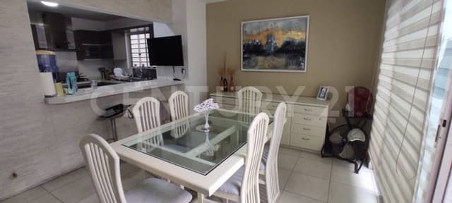 CASA EN VENTA CUMBRES MADEIRA