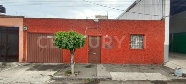 Casa en Venta en Cervecera Modelo, Naucalpan, Estado de México
