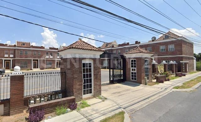 CASA EN RENTA EN CUMBRES ELITE RESIDENCIAL