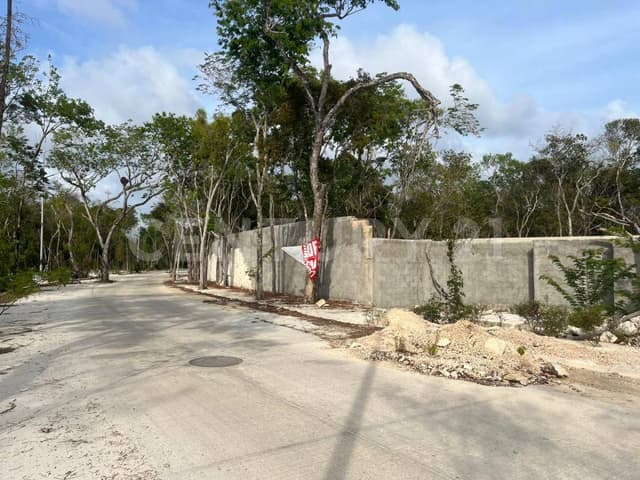 Terreno en venta en Aldea Zama, Tulum, Quintana Roo.