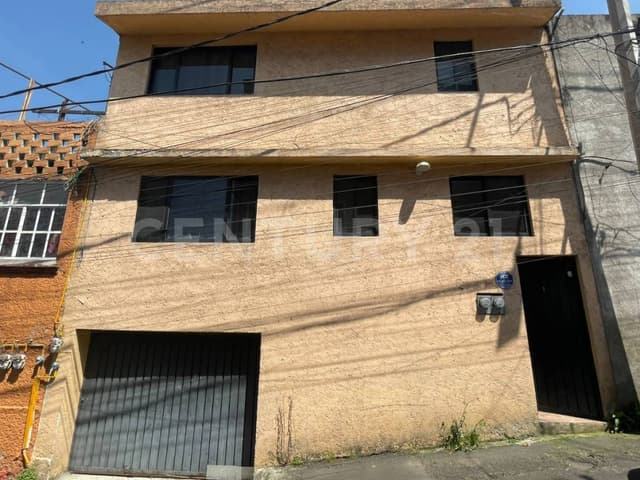 Casa en Renta en La Cruz, La Magdalena Contreras, CDMX.
