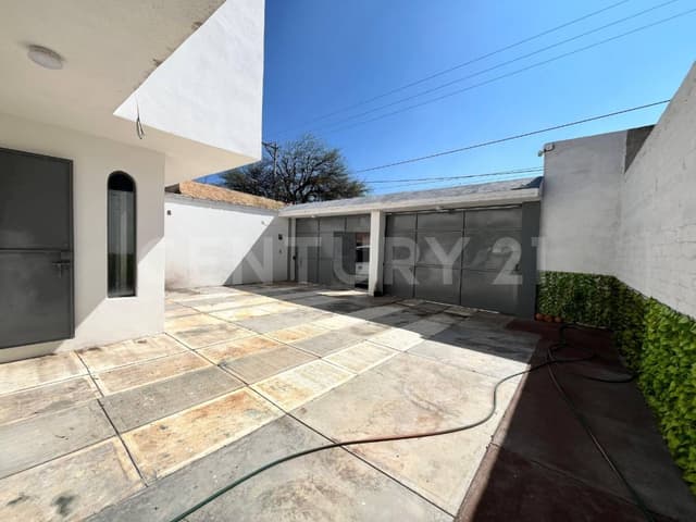 Casa en Venta en San Pedro Ahuacatlán, SJR, Querétaro.