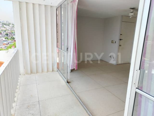 DEPARTAMENTO EN VENTA EN LAS PLAYAS, ACAPULCO, GRO.