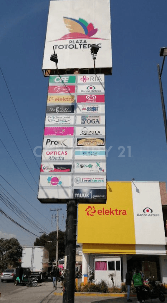 Local Comercial en renta dentro de Plaza Totoltepec Local 31