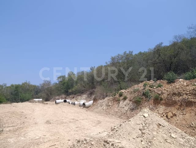 Terreno en Venta en Bosques de las Misiones, Sector Roble