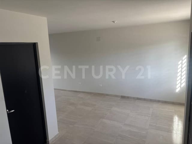 CASA EN RENTA, Blvd. Cerro de la Memoria #1084 Nte., Fraccionamiento Mallorca