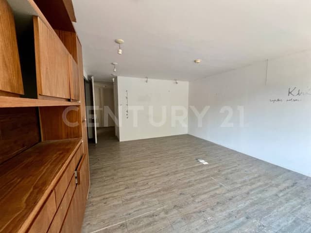 LOCAL EN RENTA PARA OFICINAS O CONSULTORIOS EN JARDINES DEL PEDREGAL