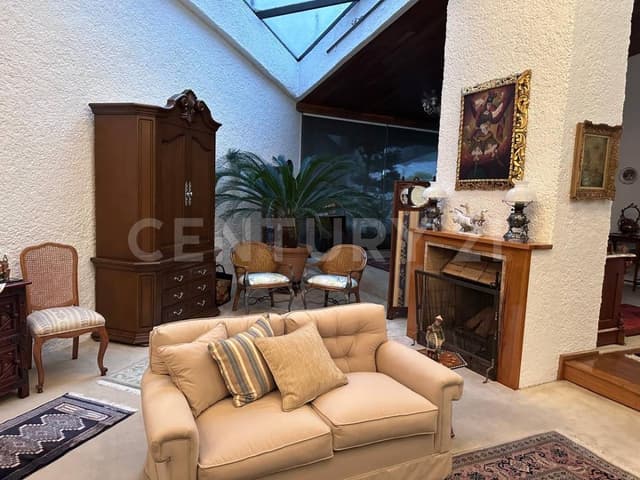 Casa Sola en Venta en Jardines del Pedregal