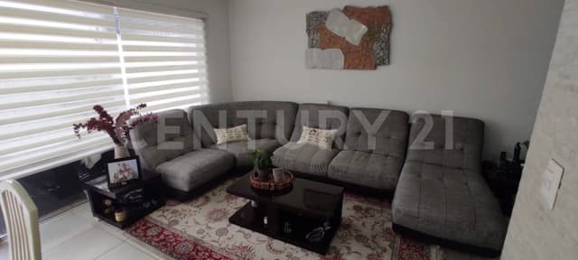 CASA EN VENTA CUMBRES MADEIRA