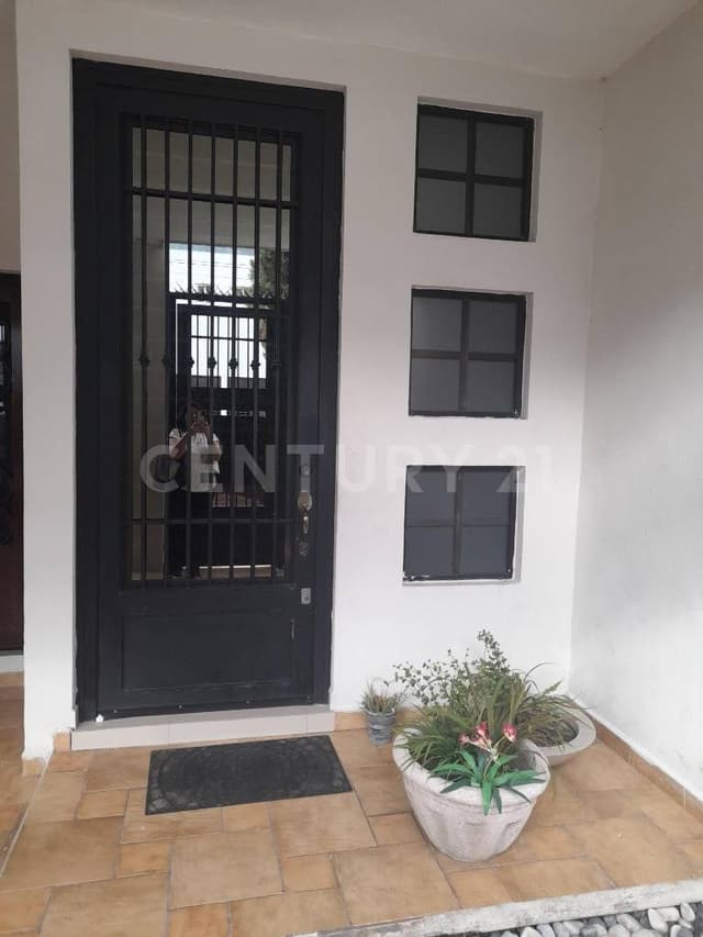 DEPARTAMENTO EN RENTA EN COL. CUMBRES ELITE 2 SECTOR