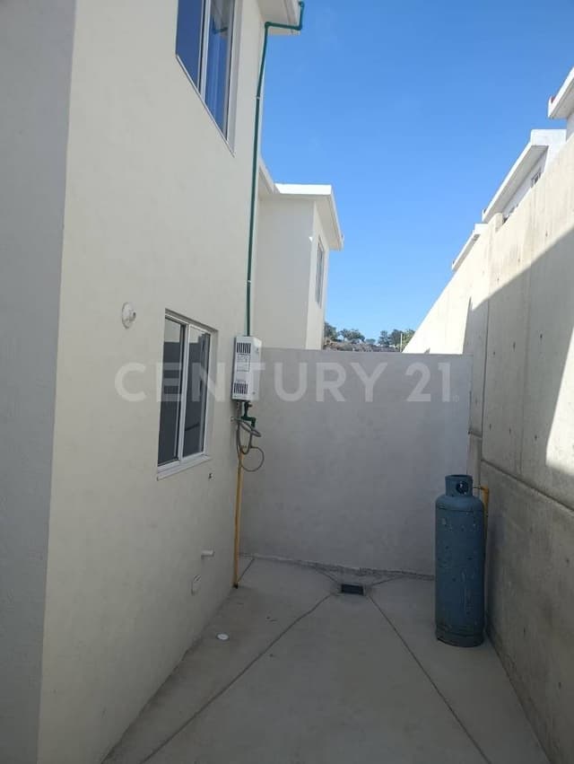 CASA EN RENTA EN VIÑAS DEL MAR TIJUANA B.C.