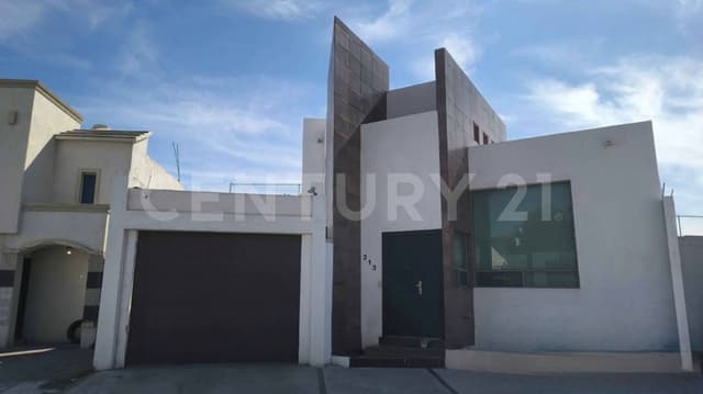 Renta Casa Amueblada al Poniente de Saltillo