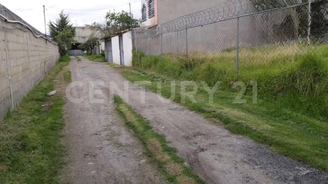 Terreno en Venta en San Lorenzo Tepaltitlán, Toluca, Estado de México