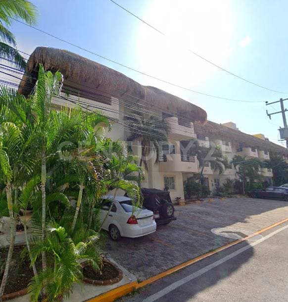 Departamento en Venta: 2 Recámaras en Playa del Carmen Centro
