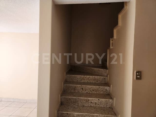 Casa en Renta en Ciudad Satelite, Naucalpan de Juarez, Edo. de Mexico