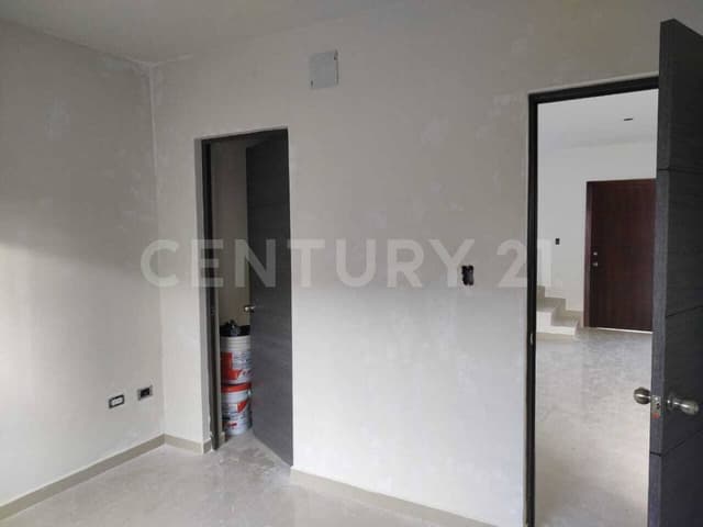 CASA EN VENTA EN FRACC LA PERLA MAZATLAN SINALOA