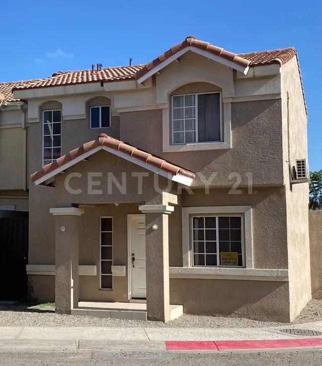 CASA EN RENTA EN TERCERA ETAPA DEL RIO, TIJUANA B.C.
