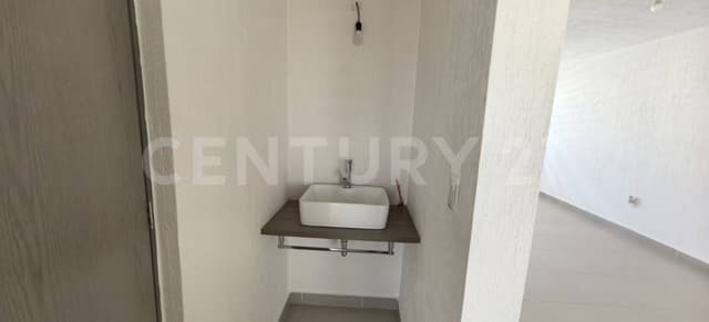 Casa dúplex en Venta en Escobedo 12°80, Pedro Escobedo, Querétaro.