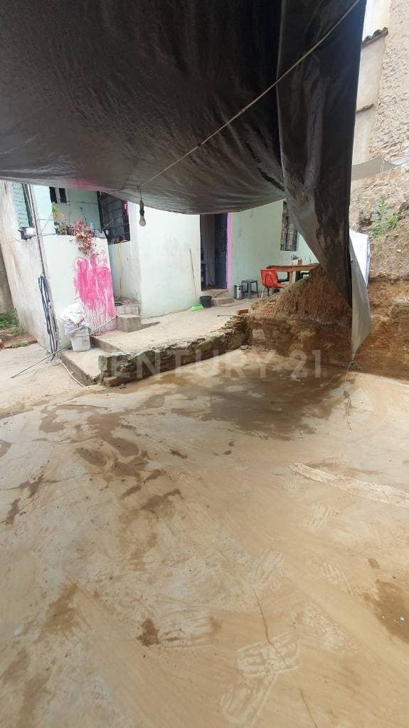 SE VENDE TERRENO EN LA CALLE DEL EX-MARQUEZADO ZONA CENTRO, OAXACA