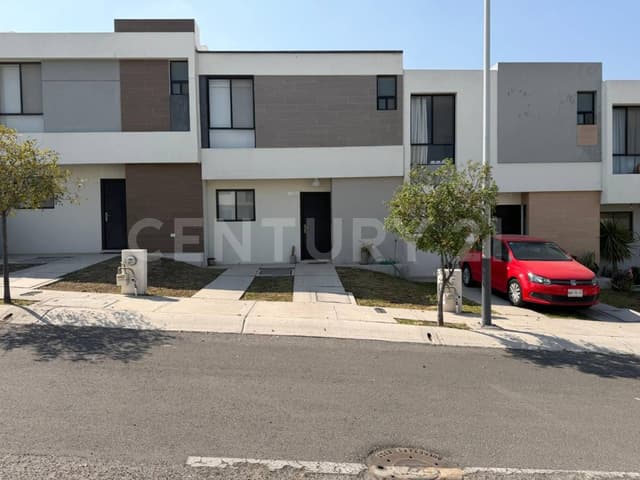 Renta de Casa Amueblada en Zakia Residencial