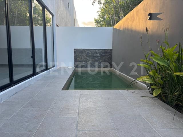 Venta de Casa en Residencial Vía Cumbres
