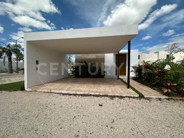 CASA EN VENTA EN UNA RESIDENCIAL PRIVADA DENTRO DE MERIDA,YUCATAN